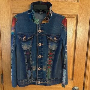 DAMEE Faux Denim Jacket, Mixed Media Collage Print Ruffle Collar. Size Small
